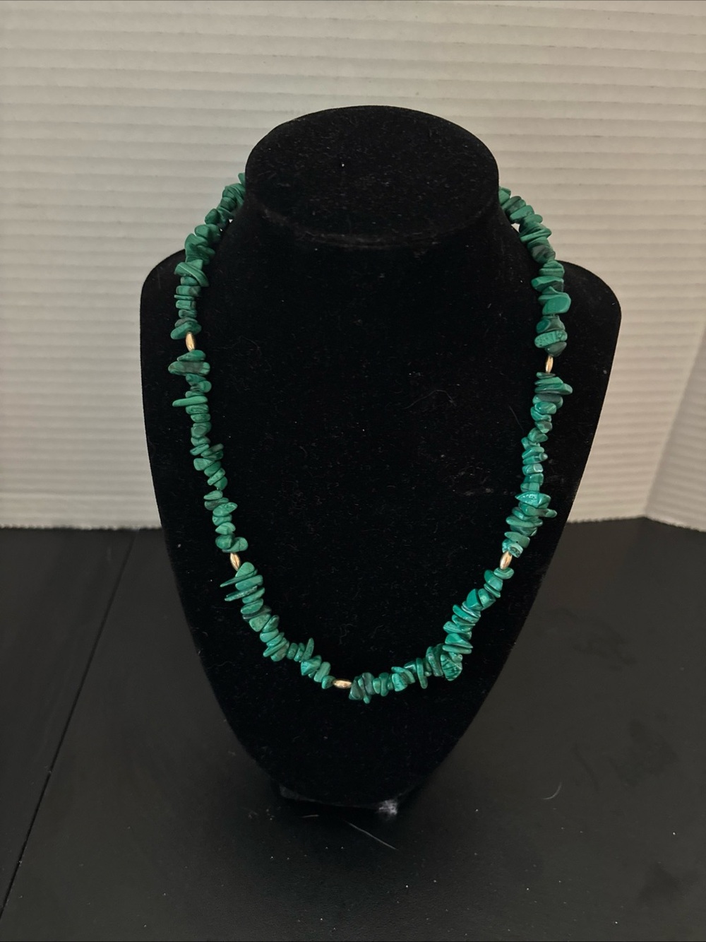 Vintage Malachite Chip Bead Necklace Gold Tone Handmade Spiritual